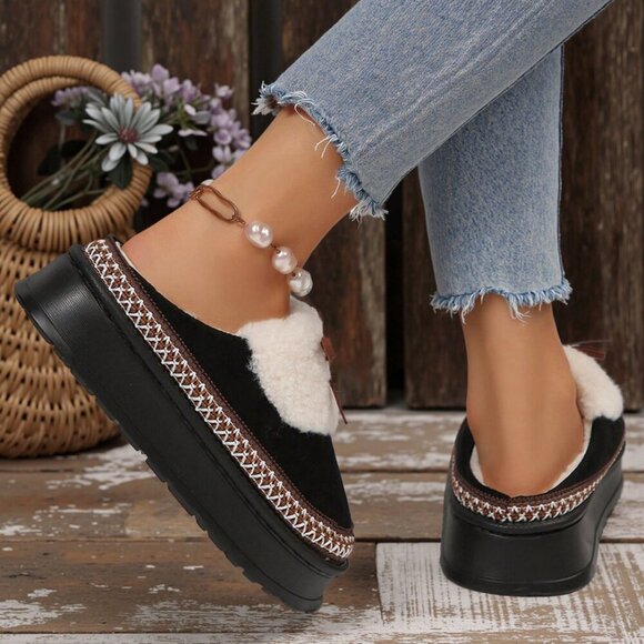 Black Casual Women's Thick Flat Suede Shearling Slippers - Picture 9 of 9